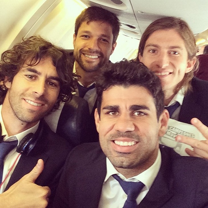 Футболисты «Атлетико» в самолете