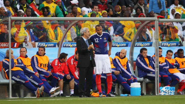 Раймон Доменек составляет гороскоп Тьерри Анри