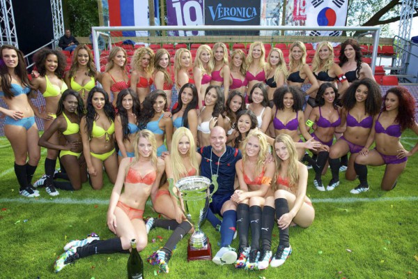 А победила — дружба.