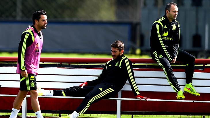 Веселая тренировка сборной Испании