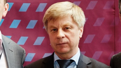 Николай Толстых