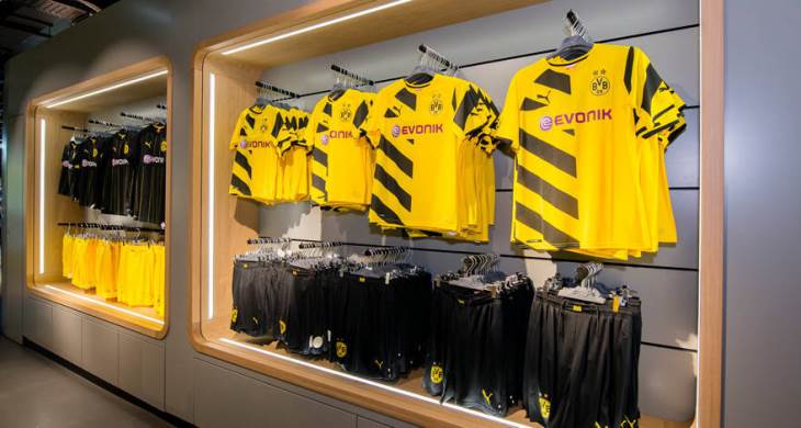 Форма «Шмелей» на сезон 2014/15