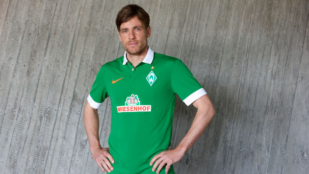 Клеменс Фритц в новой домашней форме «музыкантов»