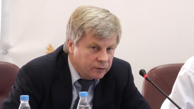 Николй Толстых