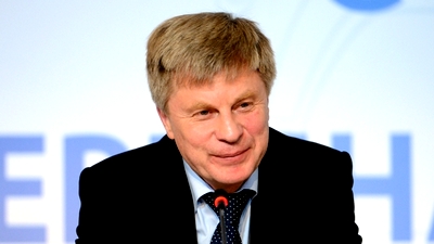 Николай Толстых