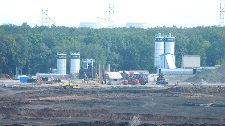 Стройка стадиона ѻ