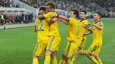 Футболисты сборной Украины