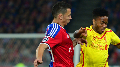 Марек Сухи (слева)