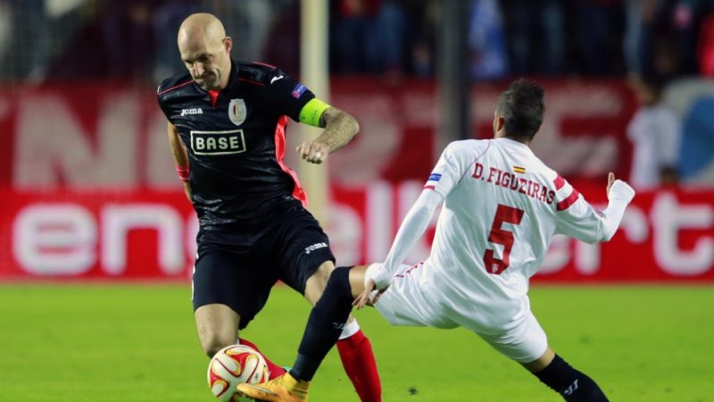 «Севилья» переиграла «Стандард»