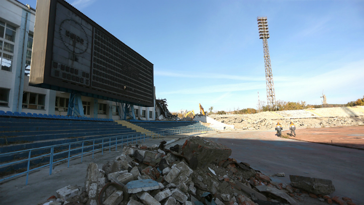 А осталось от стадиона «Центральный» немного