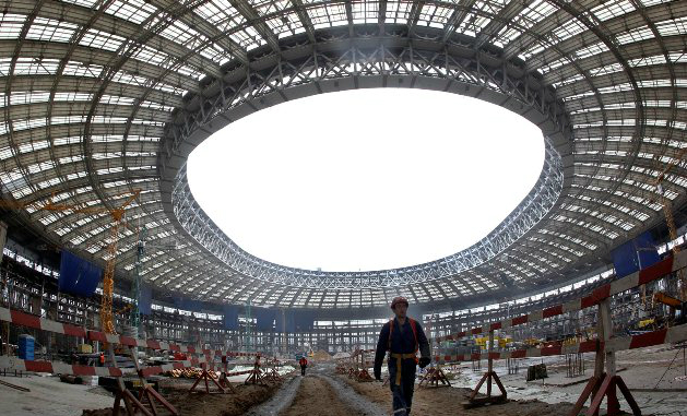 Реконструкция «Лужников» идет полным ходом