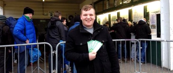 Счастливый обладатель билетов