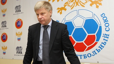 Николай Толстых