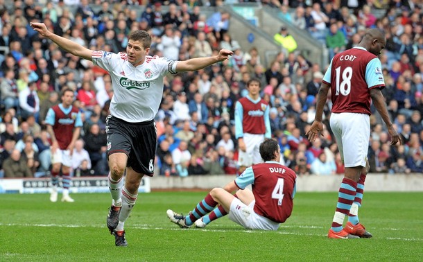 Стивен Джерард уже оформлял дубль на «Терф Мур»