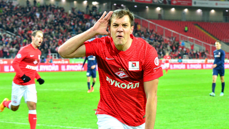 Артем Дзюба выслушивает предложения по новому контракту