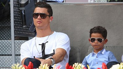 Криштиану Роналду со своим сыном