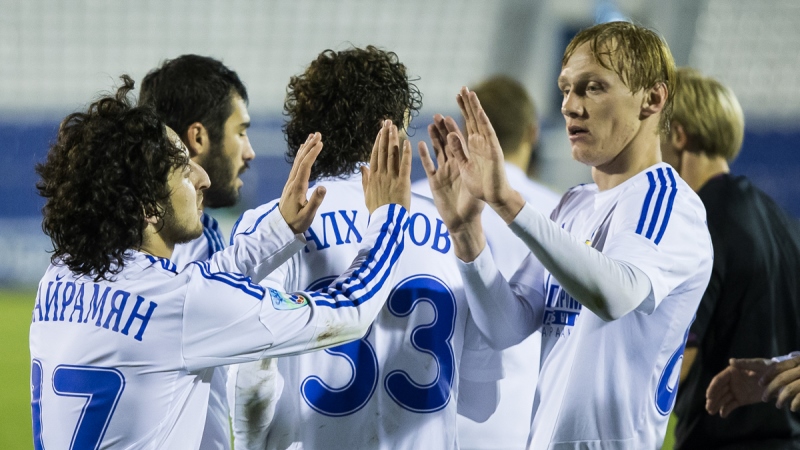 Футболисты «Волгаря»