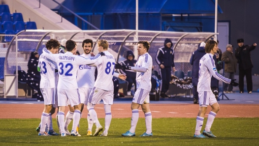 Футболисты «Волгаря»