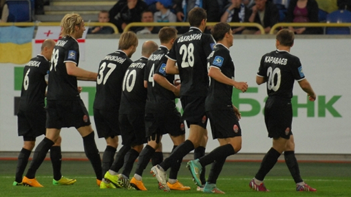 Футболисты «Зари»