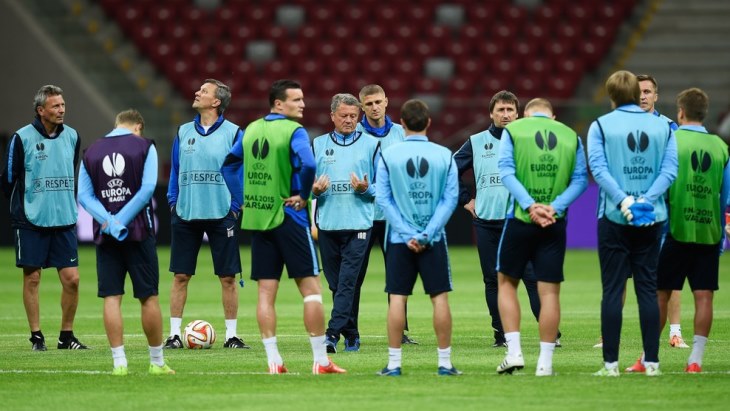 Футболисты «Днепра» готовы завоевать первый евротрофей в истории