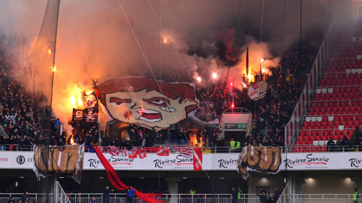 Фанаты ЦСКА жгут