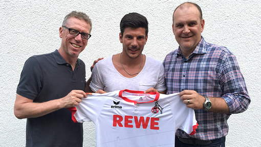 Милош Йойич после подписания контракта