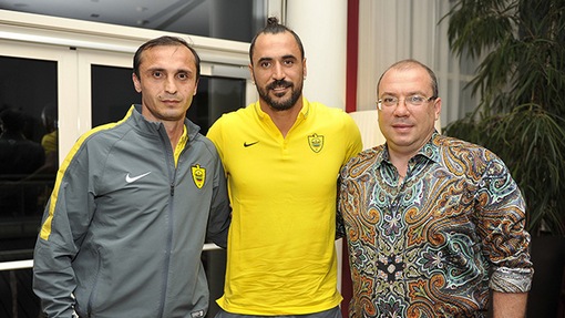 Угу Алмейда решил остаться в России