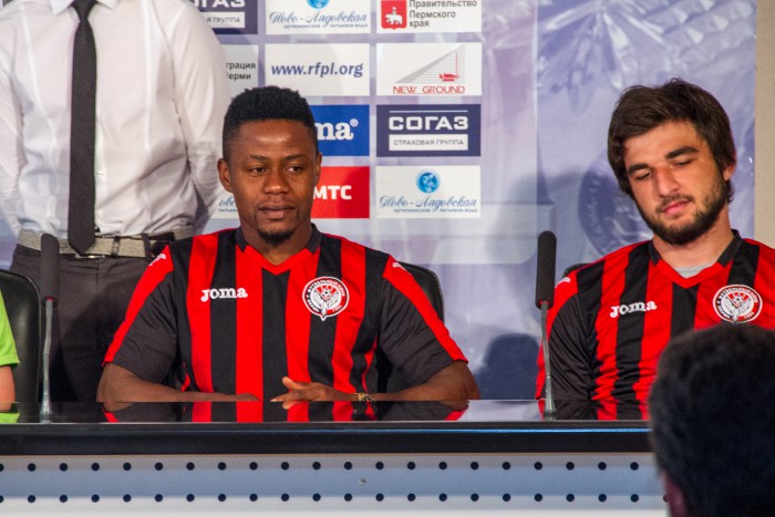 Новички «Амкара» в новой форме