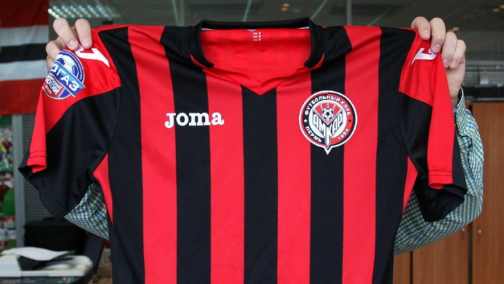 Форма сезона 2014/15 — найдите различия