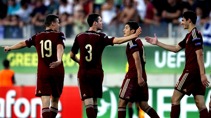 Сборная России разгромила Грецию в полуфинале юношеского чемпионата Европы