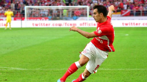 Хосе Хурадо