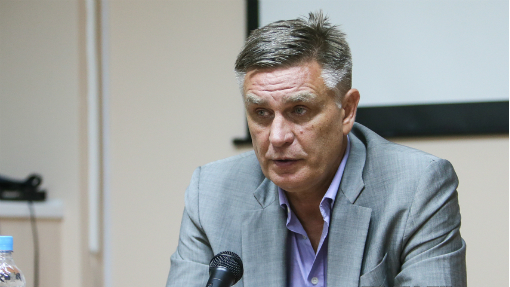 Валерий Петраков