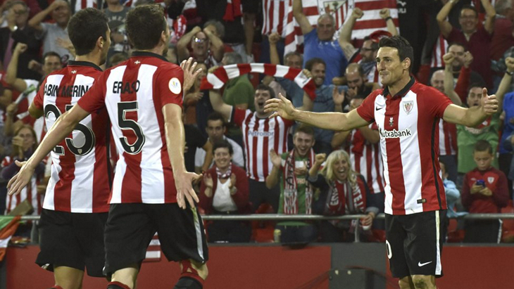 Адурис принимает позравления