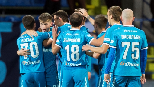 Футболисты «Зенита-2»