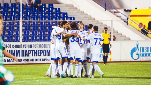 Футболисты «Волгаря»