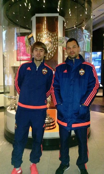 Панченко и Игнашевич в манчестерском музее