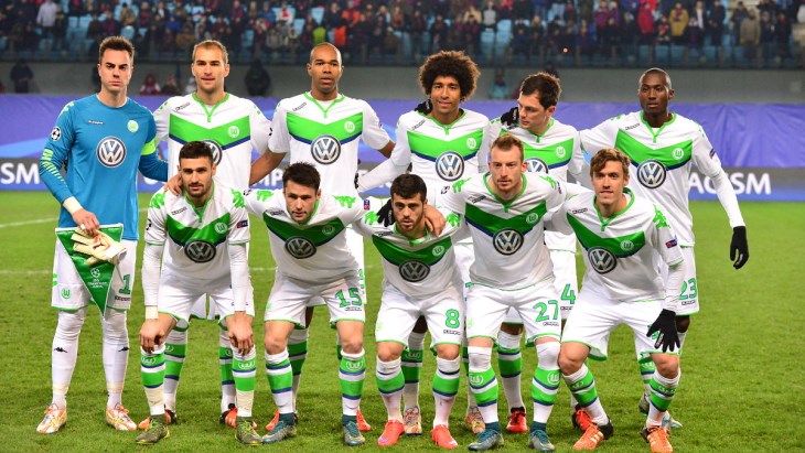 Арнольд — второй справа в нижнем ряду