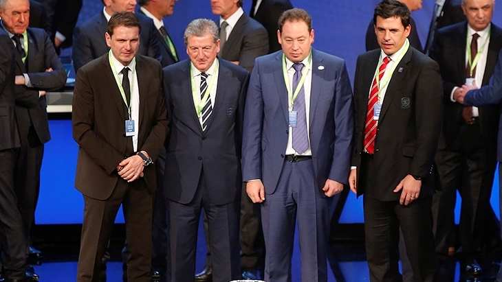 Леонид Слуцкий с коллегами по тренерскому цеху