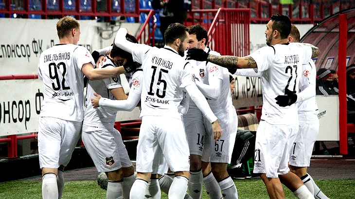 В заключительном матче года «Урал» сыграл вничью с «Локомотивом» 