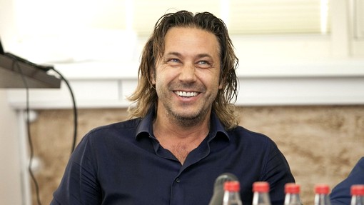 Александр Мостовой