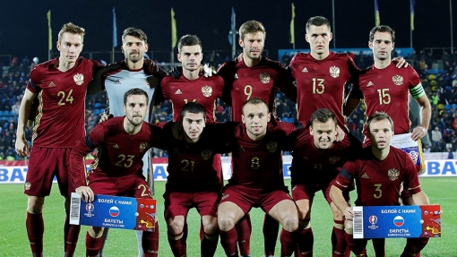 Футболисты сборной России