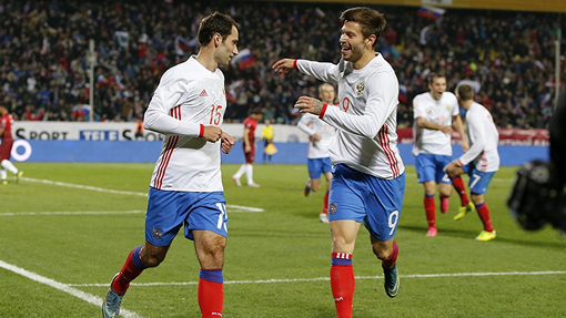 Футболисты сборной России