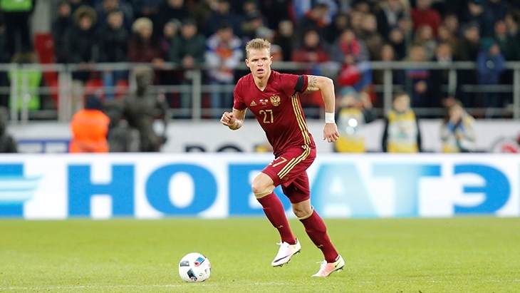 Тарасов на позиции центрбека не убедил