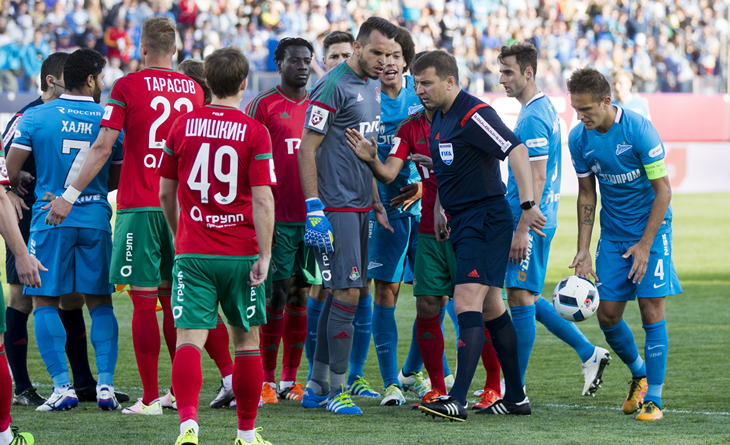 Матч «Зенита» и «Локомотива» получился нервным