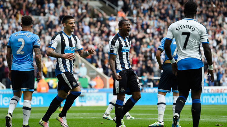 «Ньюкасл» — «Тоттенхэм»