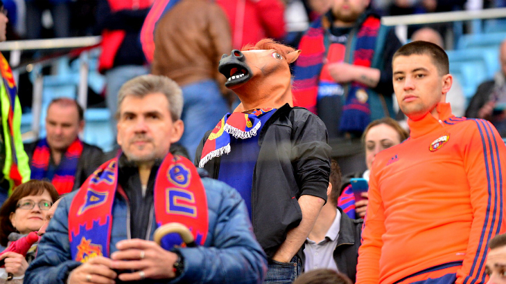 Прошедший сезон — очередной год Лошади.