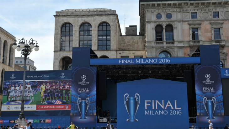 Фан-зона в Милане