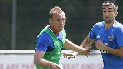 Денис Глушаков