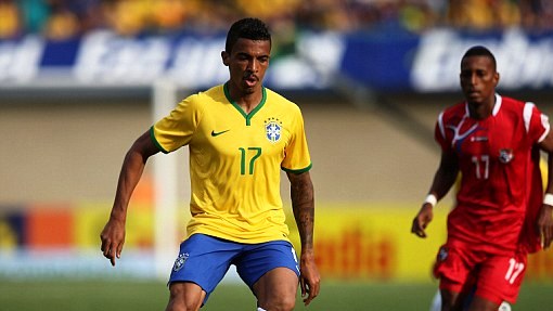 Луис Густаво