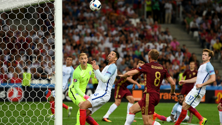 Сборная Англии упускает победу